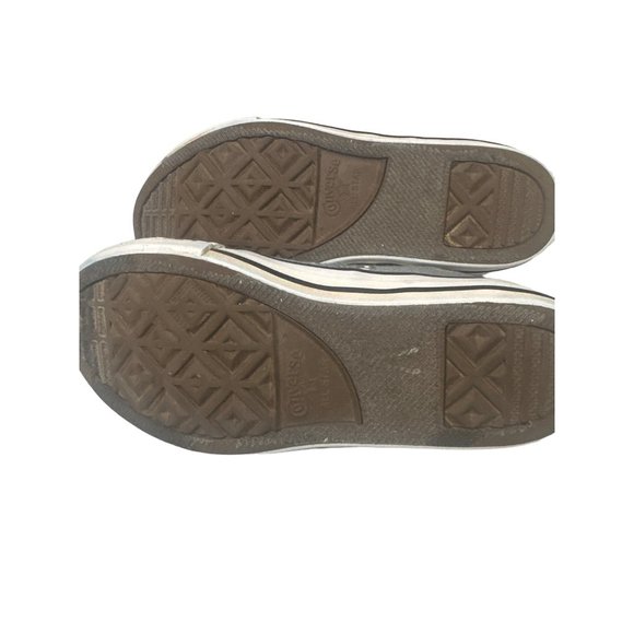 Converse Size 2.5‎ Gray with Pink Interior Chuck Taylor - Picture 10 of 10